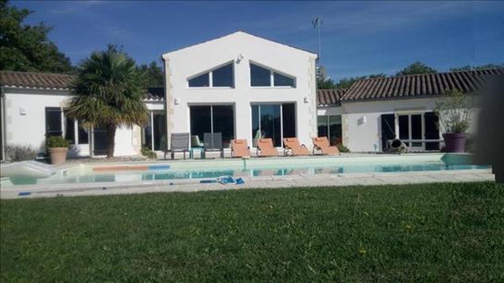 Gensac-la-Pallue Charente huis foto 3374959