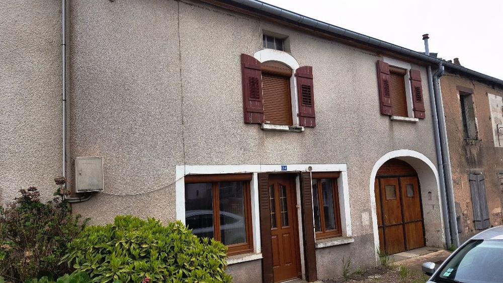 Selles Haute-Saône Haus Bild 3315060