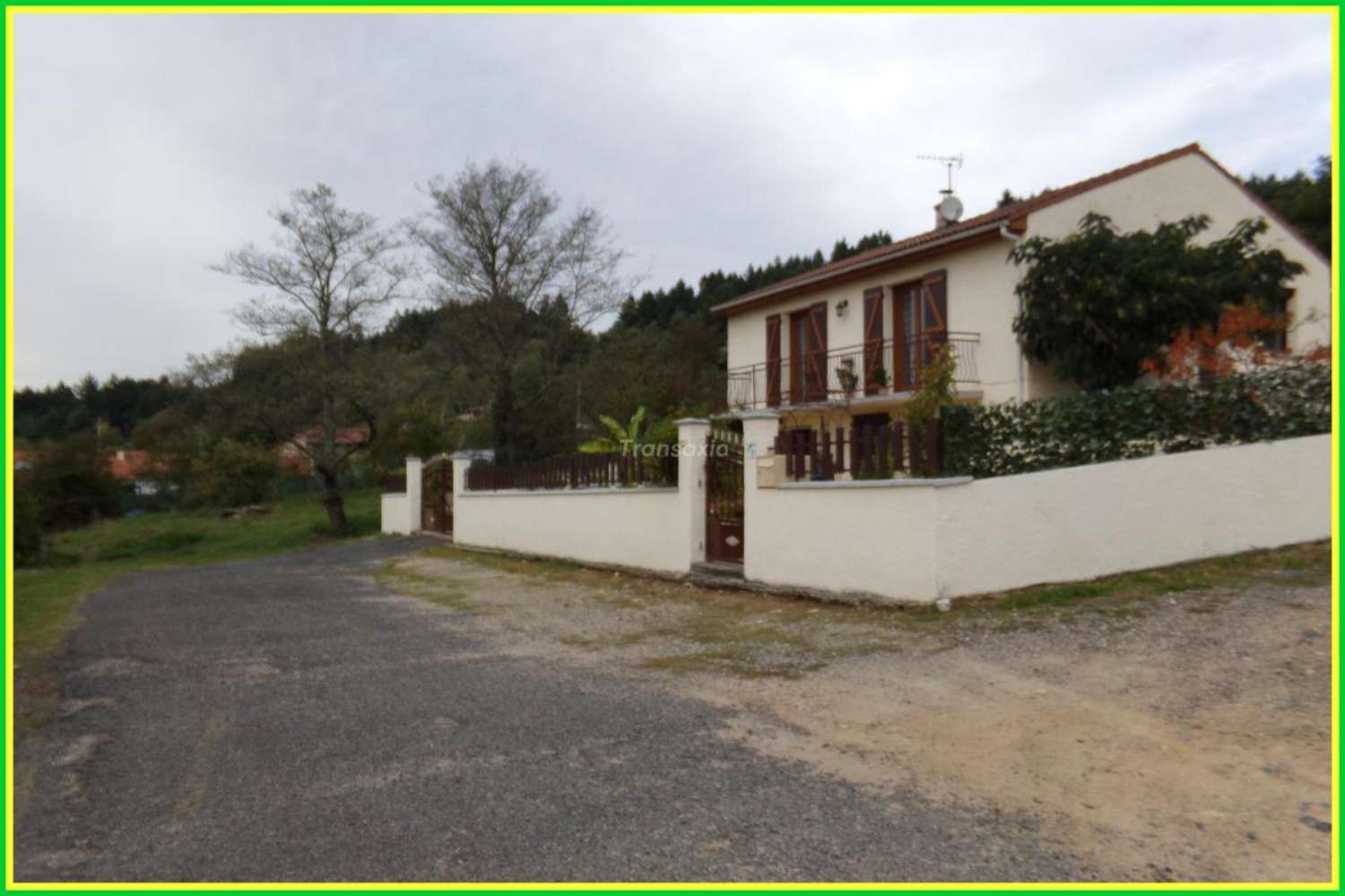 Châteldon Puy-de-Dôme huis foto 4425568