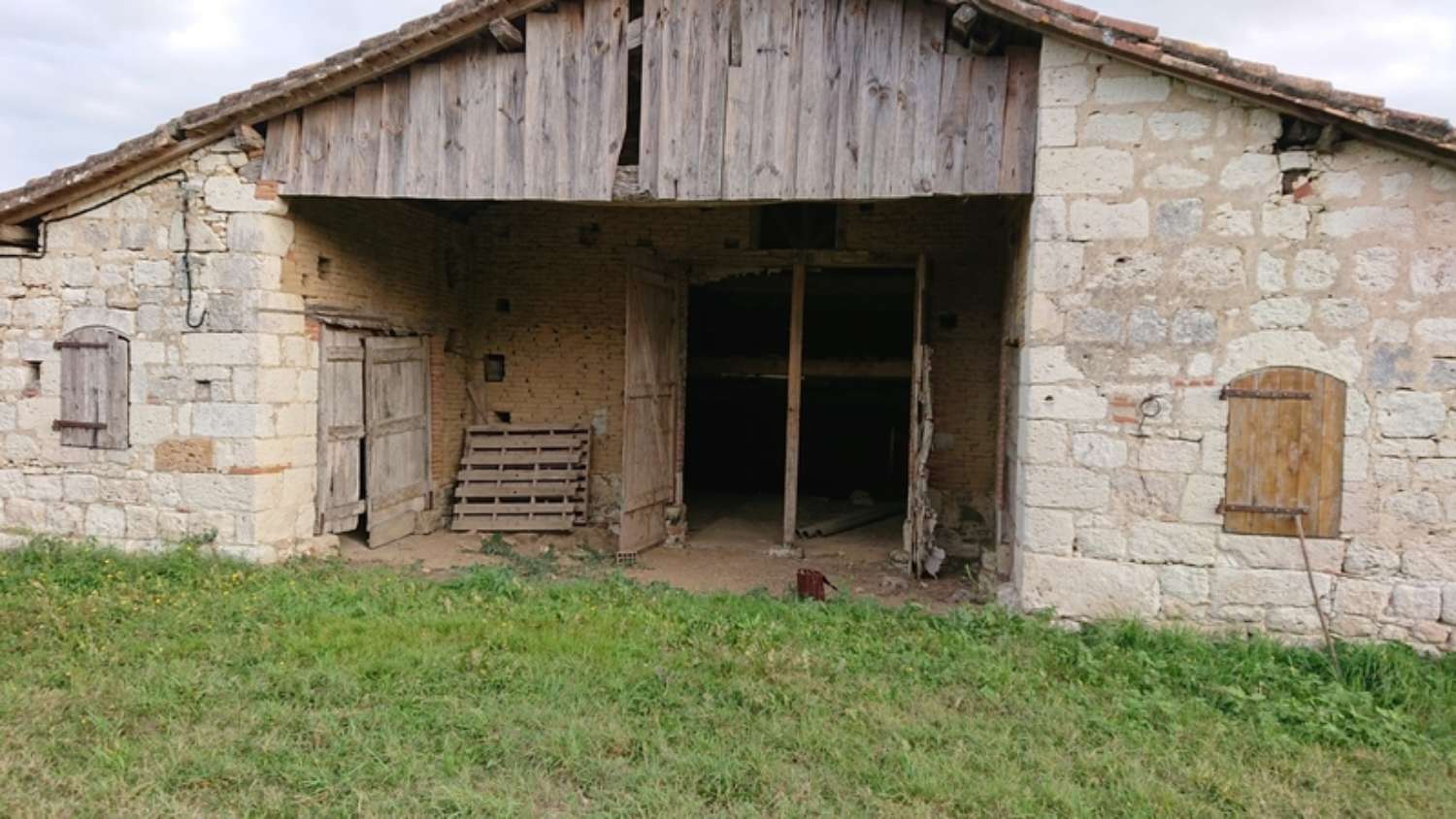 Castelsagrat Tarn-et-Garonne barn picture 4426627