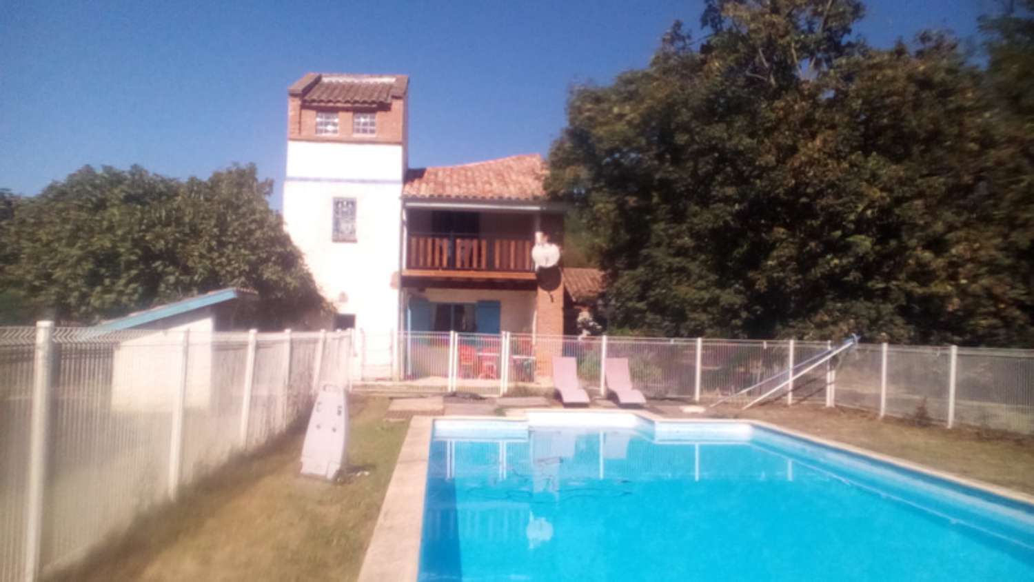 Castelsarrasin Tarn-et-Garonne huis foto 4365648