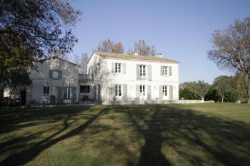 Arles Bouches-du-Rhône villa picture 4530410