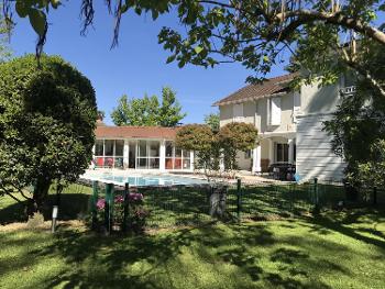 Pau Pyrénées-Atlantiques villa photo 4534009