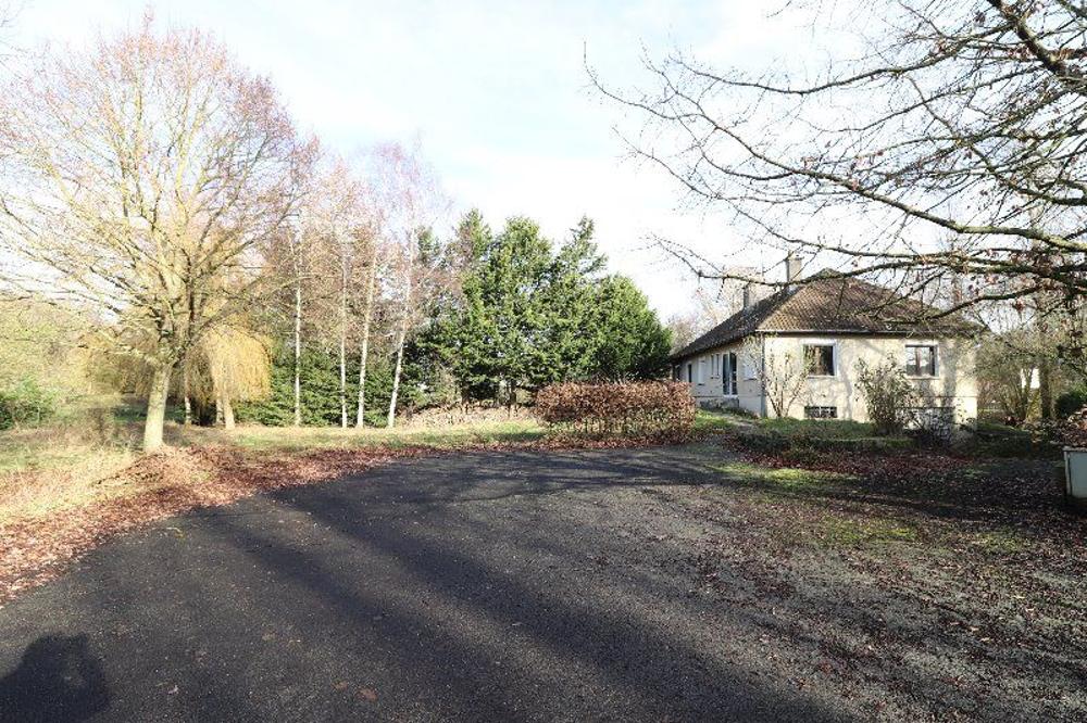 Doullens Somme Haus Bild 3466060