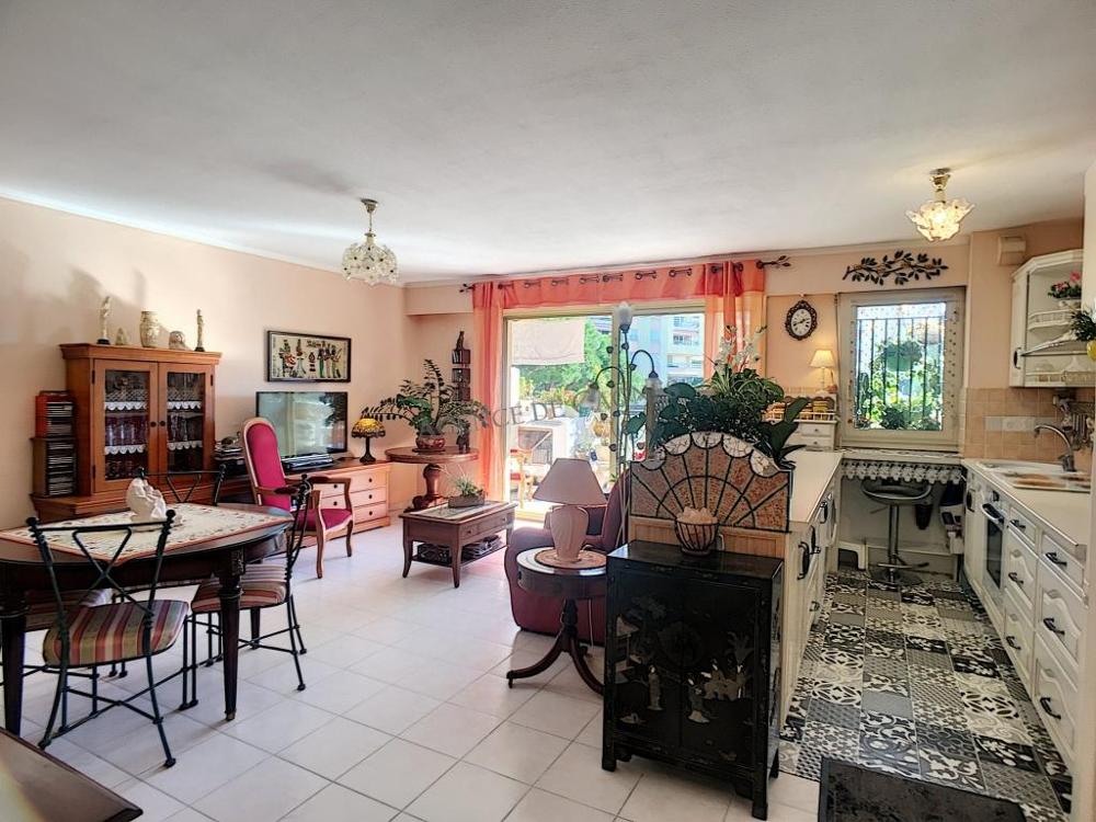 Saint-Laurent-du-Var Alpes-Maritimes maison photo 3543378