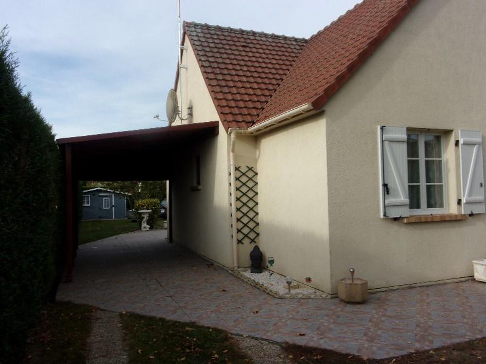 Blérancourt Aisne huis foto 3458857