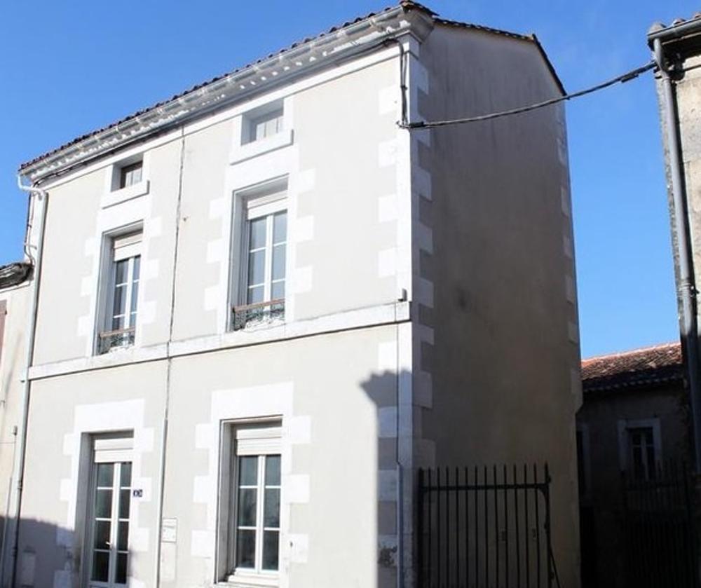 Aigre Charente Haus Bild 3472848
