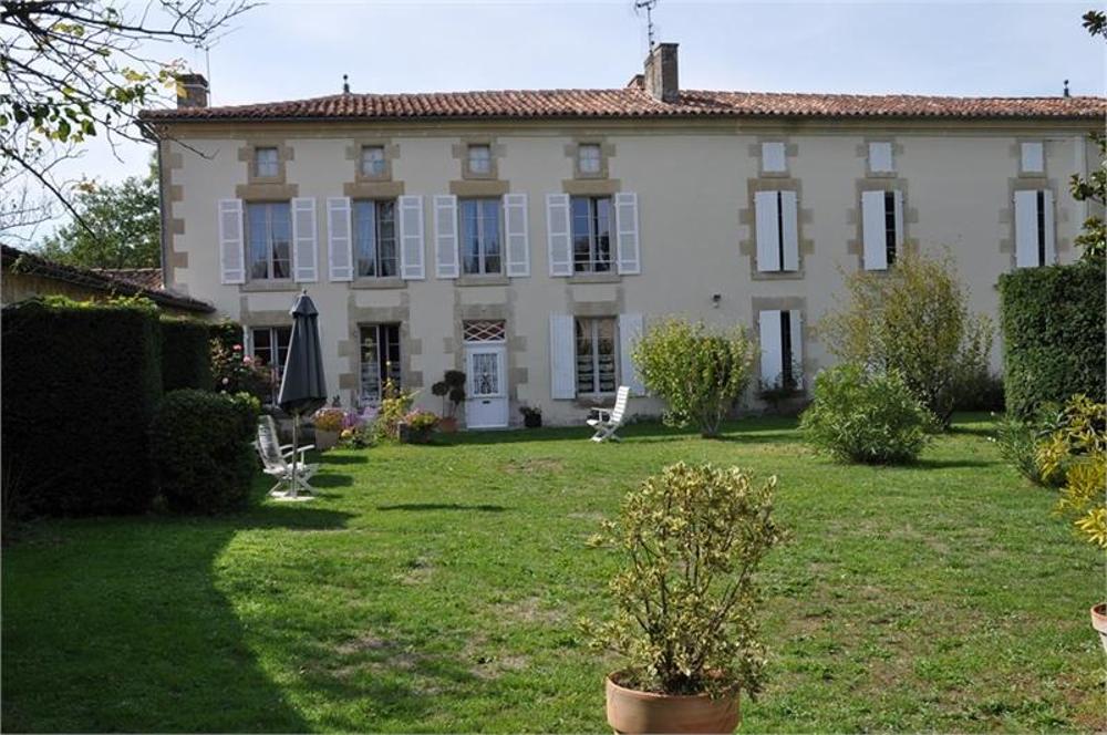 Blanzay-sur-Boutonne Charente-Maritime maison bourgeoise foto 3513875