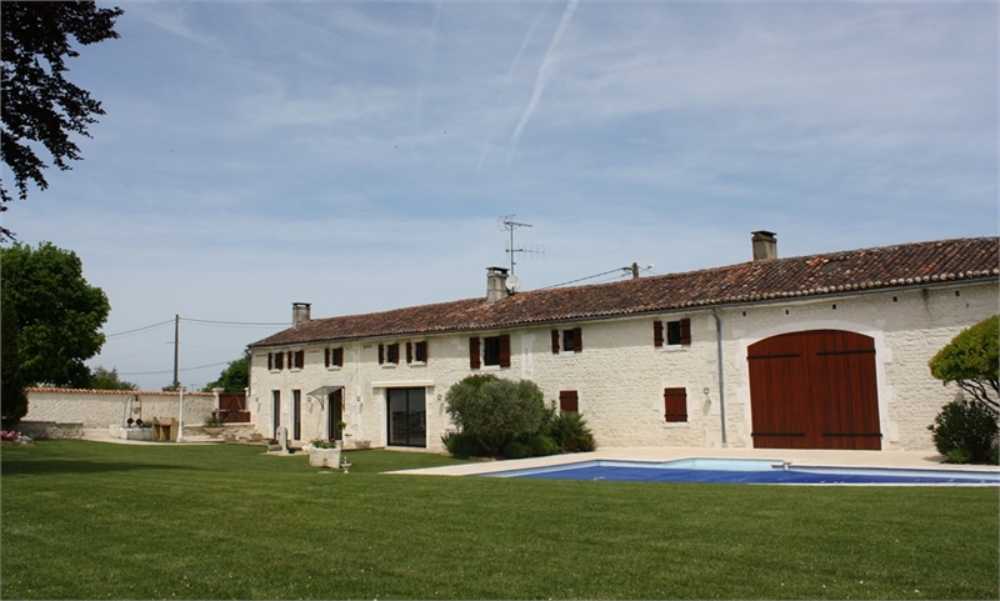 Cognac Charente Haus Bild 3849302