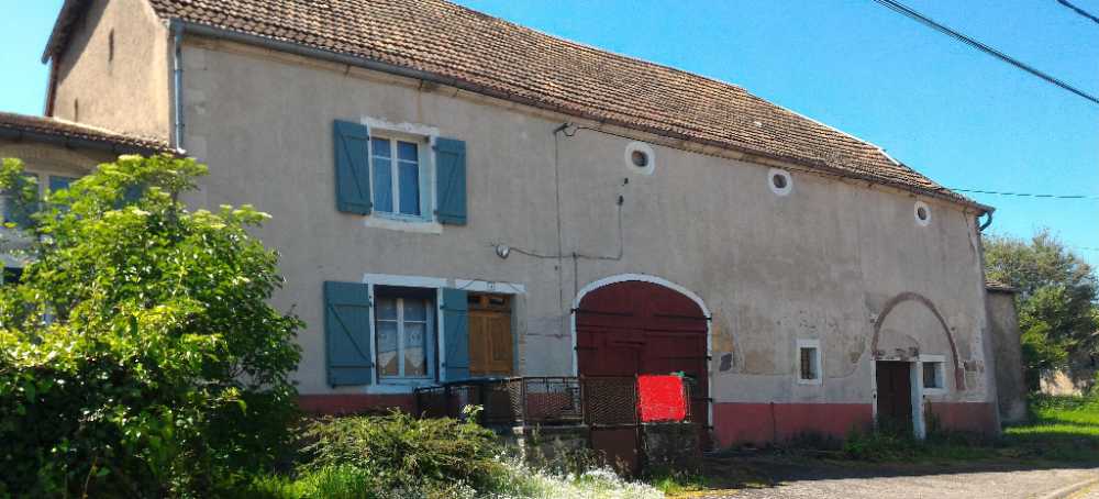 Luxeuil-les-Bains Haute-Saône maison photo 3878015