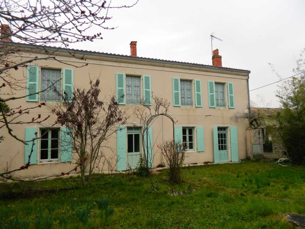 Épannes Deux-Sèvres Haus Bild 3766228