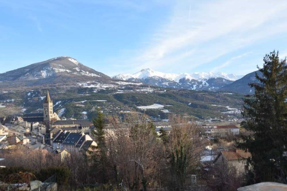 Embrun Hautes-Alpes maison photo 3840065