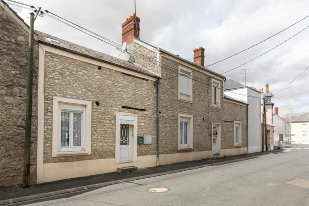 Angerville Essonne Stadthaus Bild 3830955