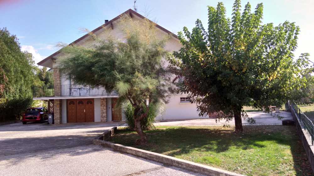 Luxeuil-les-Bains Haute-Saône Haus Bild 3764228