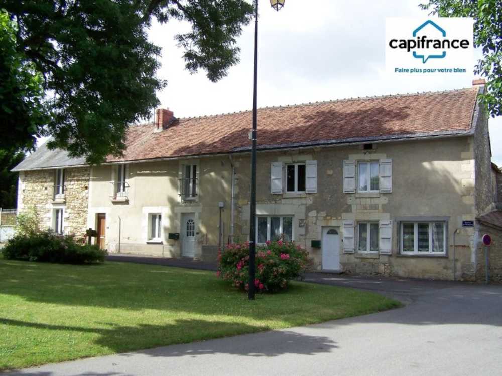Usseau Vienne Dorfhaus Bild 3854232
