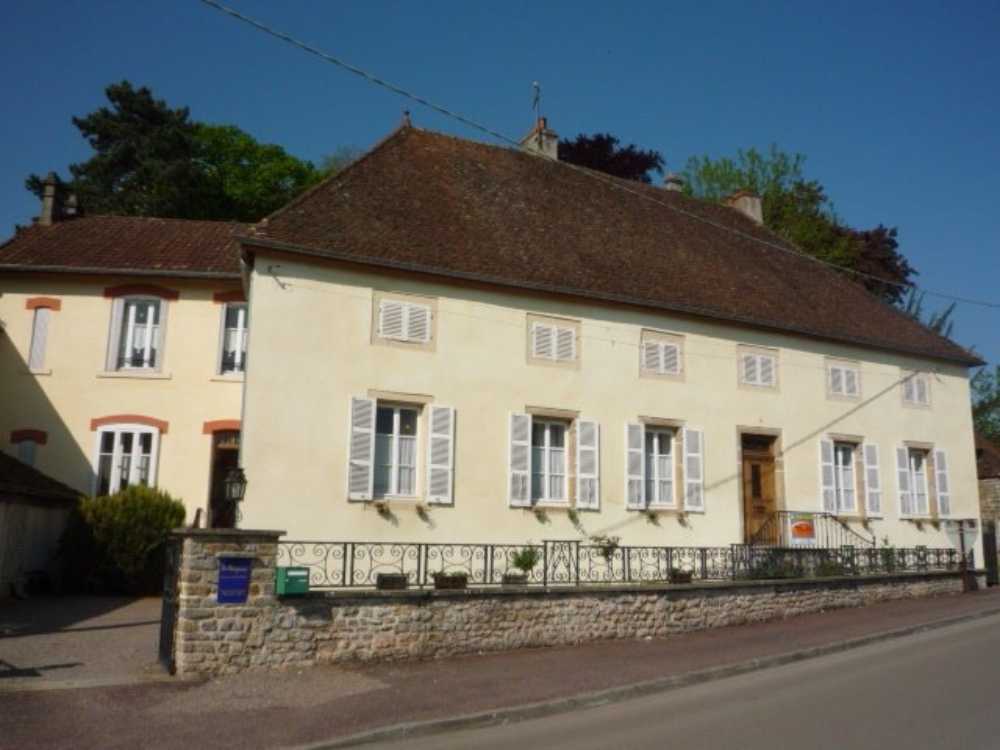 Arnay-le-Duc Côte-d'Or huis foto 3865824