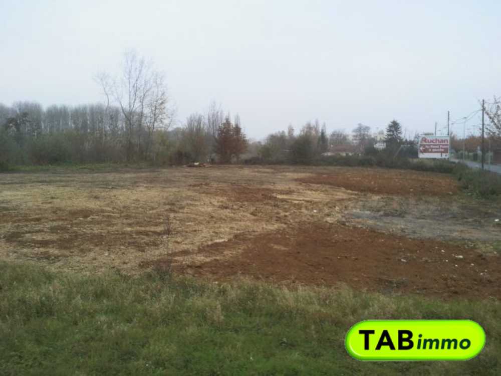 Noyon Oise terrain picture 3815789