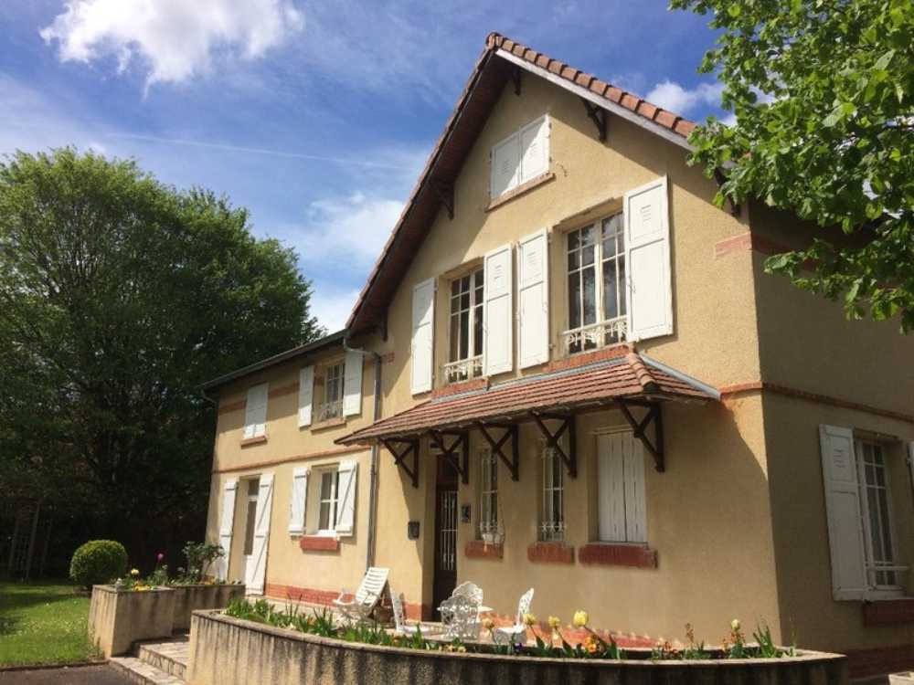 Issoire Puy-de-Dôme Haus Bild 3933939