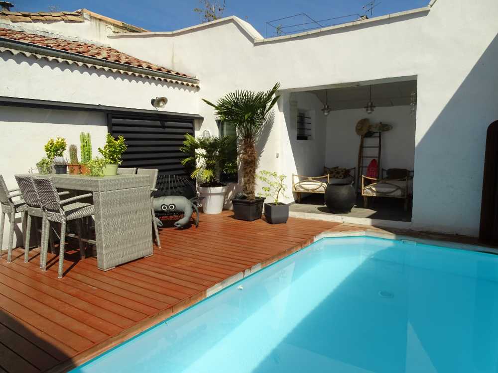 Nîmes Gard Villa Bild 4007537