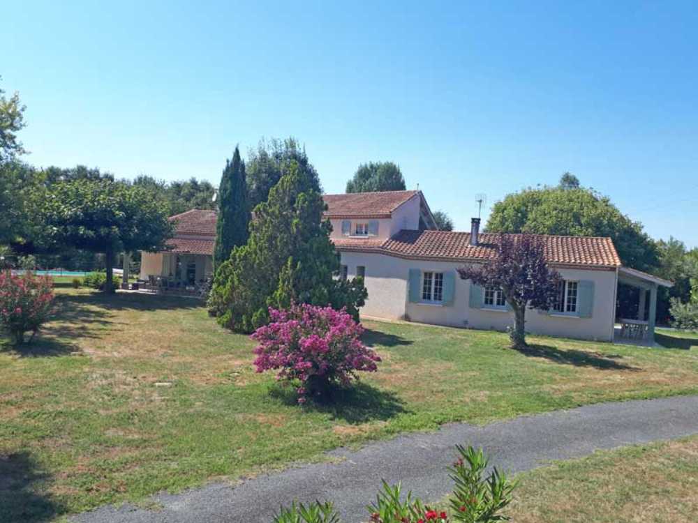 Saint-Sylvestre-sur-Lot Lot-et-Garonne huis met gîte foto 4043722