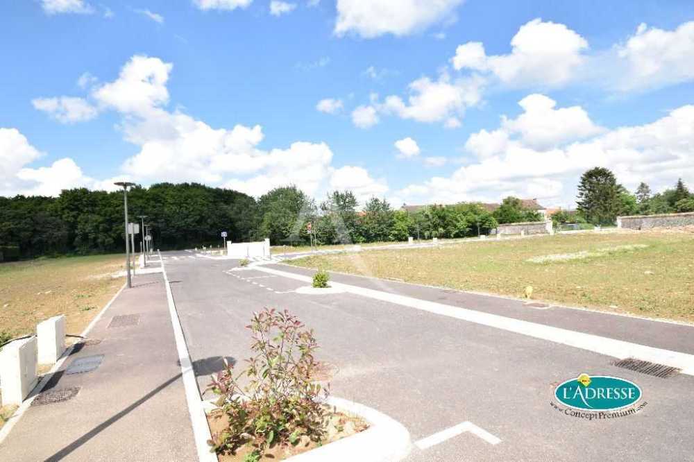 Sivry-Courtry Seine-et-Marne terrein foto 4057403