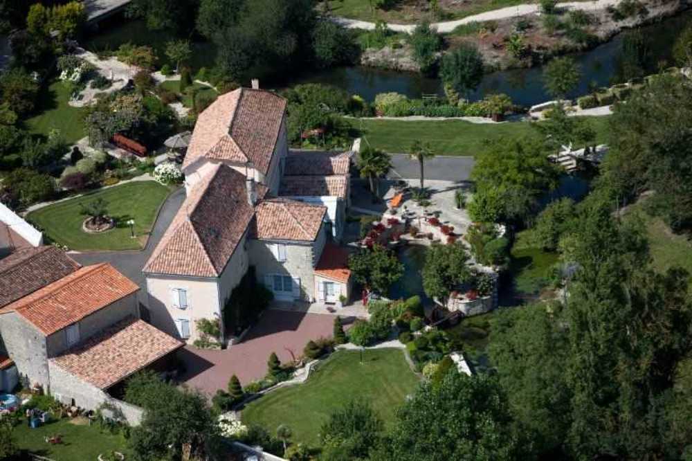 Aigre Charente Haus Bild 4082255