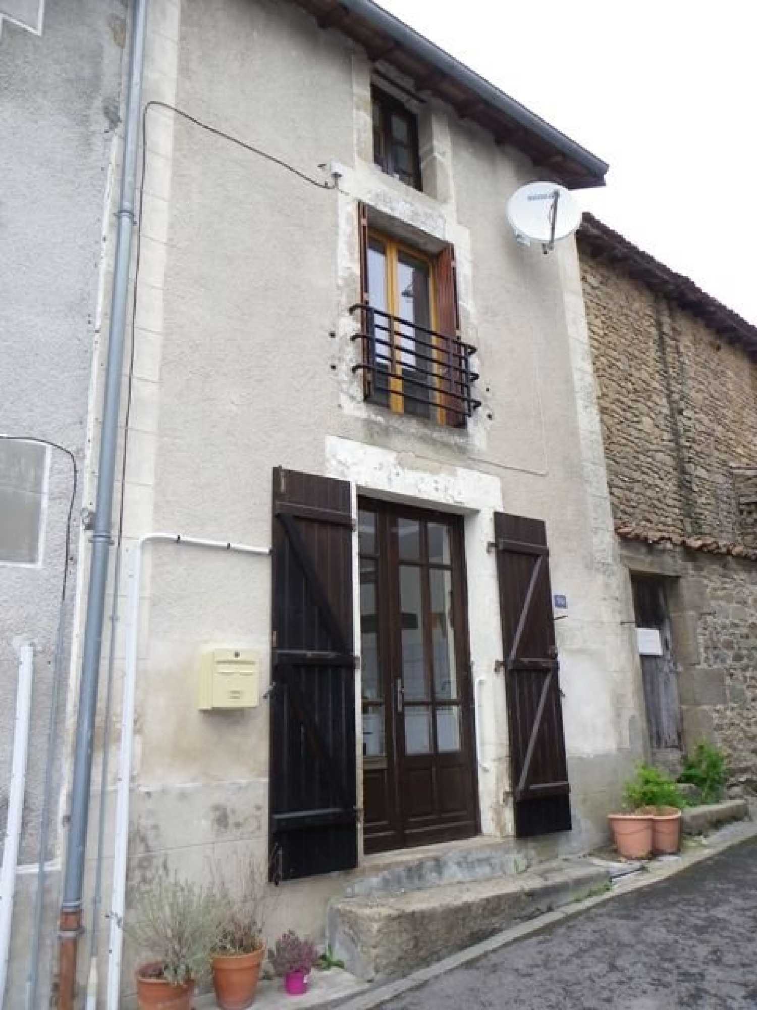 Châteauponsac Haute-Vienne huis foto 4137070