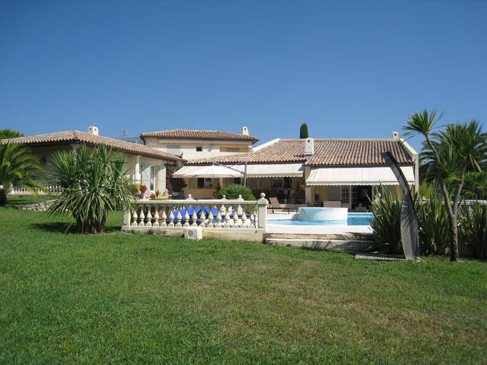 Châteauneuf-Grasse Alpes-Maritimes Villa Bild 4030954