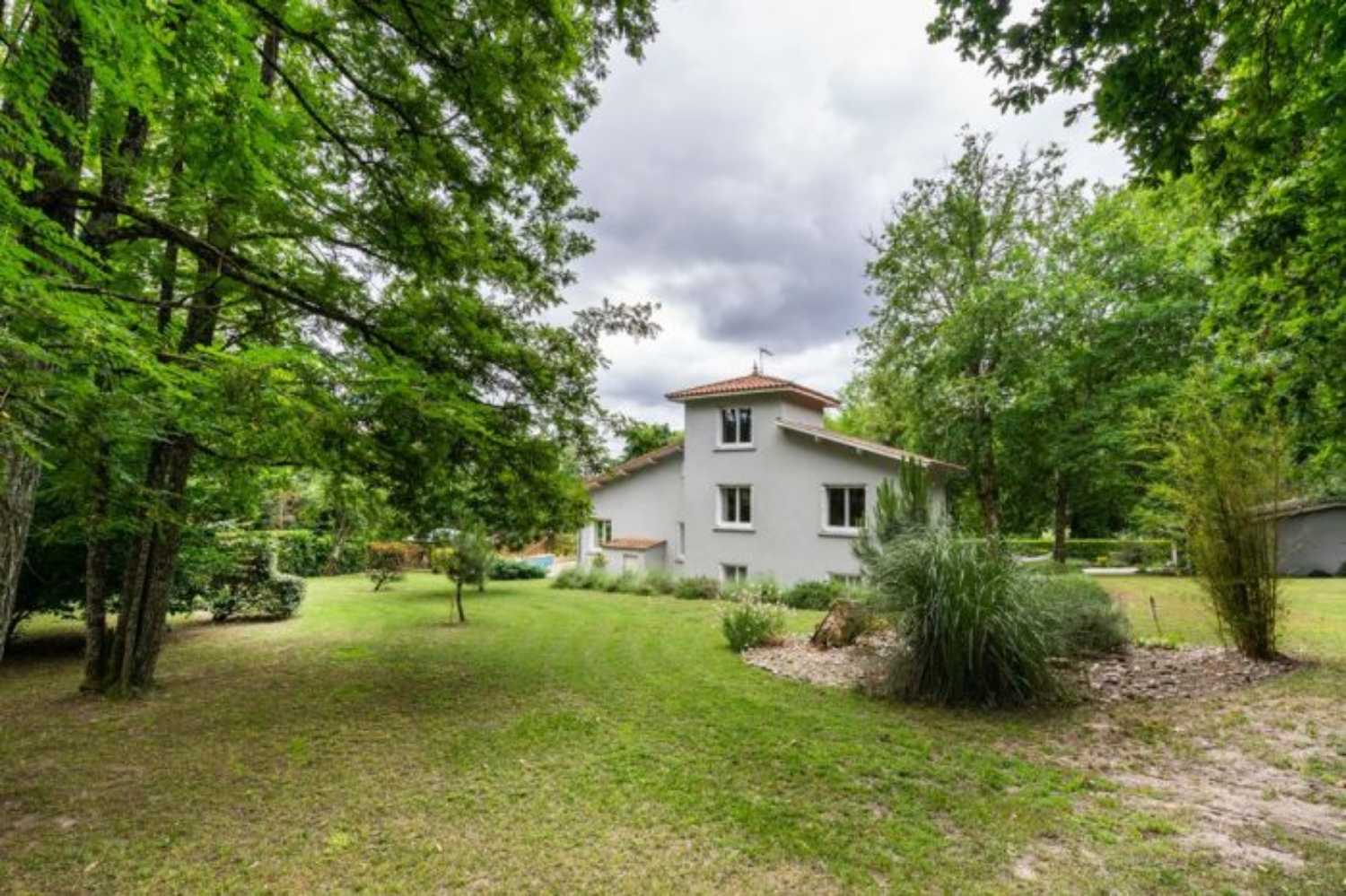 Casteljaloux Lot-et-Garonne Haus Bild 4113901