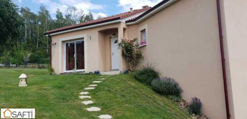 Saint-Junien Haute-Vienne huis foto 4087773