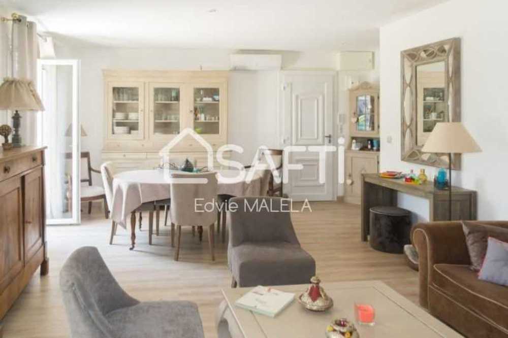 à vendre maison Bagnols-sur-Cèze Languedoc-Roussillon 1