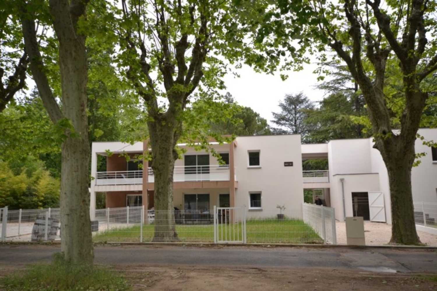 Bagnols-sur-Cèze Gard huis foto 4173156