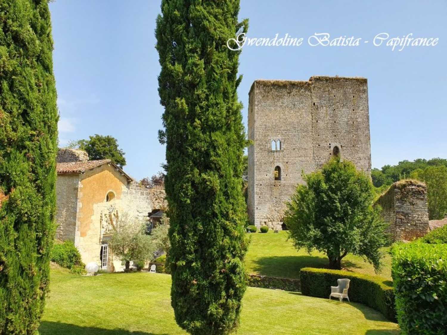 Creysse Dordogne château photo 4163016