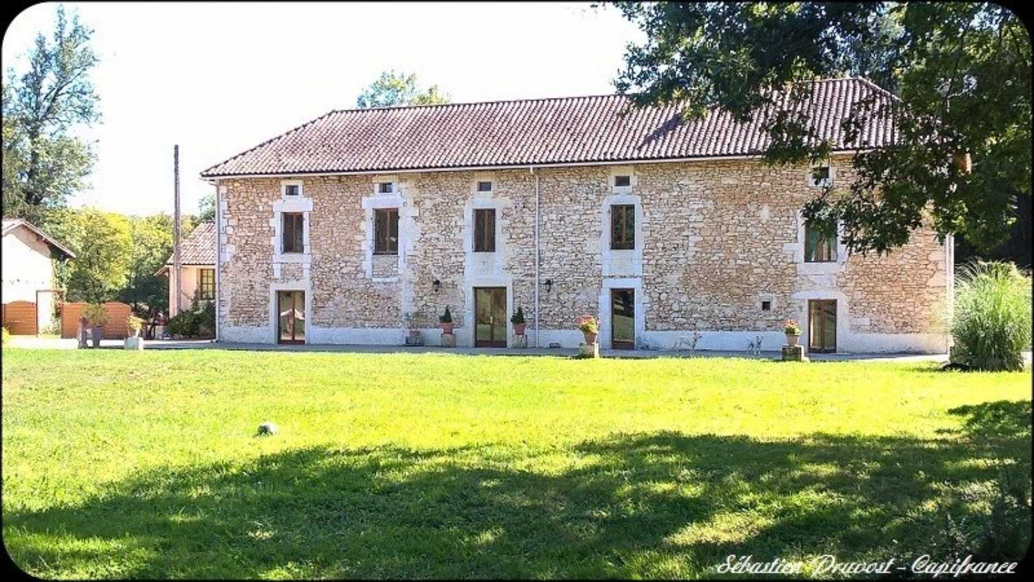 Sarliac-sur-l'Isle Dordogne house picture 4162450