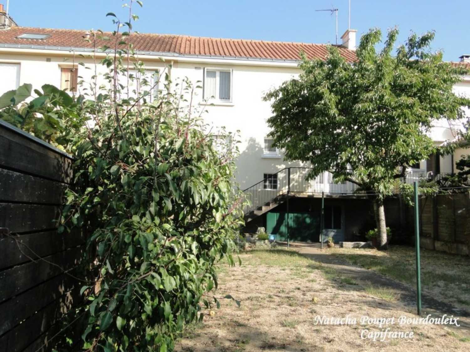 Le Puy-Saint-Bonnet Maine-et-Loire maison photo 4183193