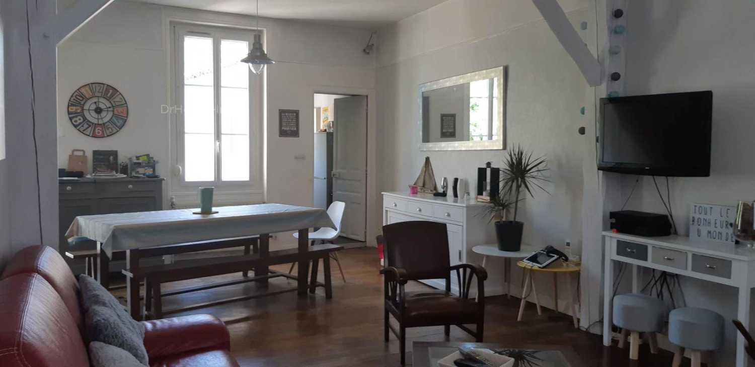 Parthenay Deux-Sèvres huis foto 4171042