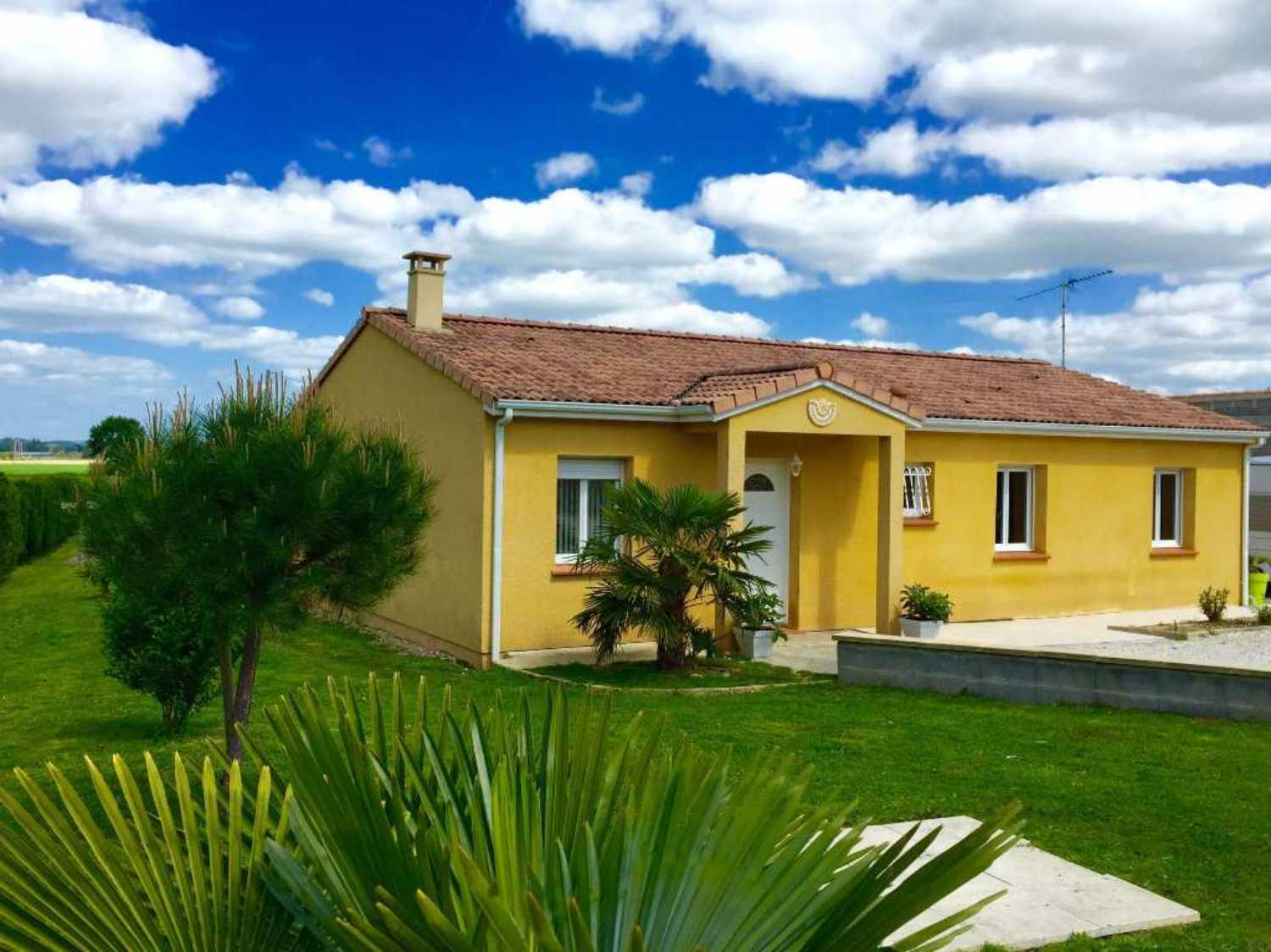 Castelsarrasin Tarn-et-Garonne villa picture 4250120