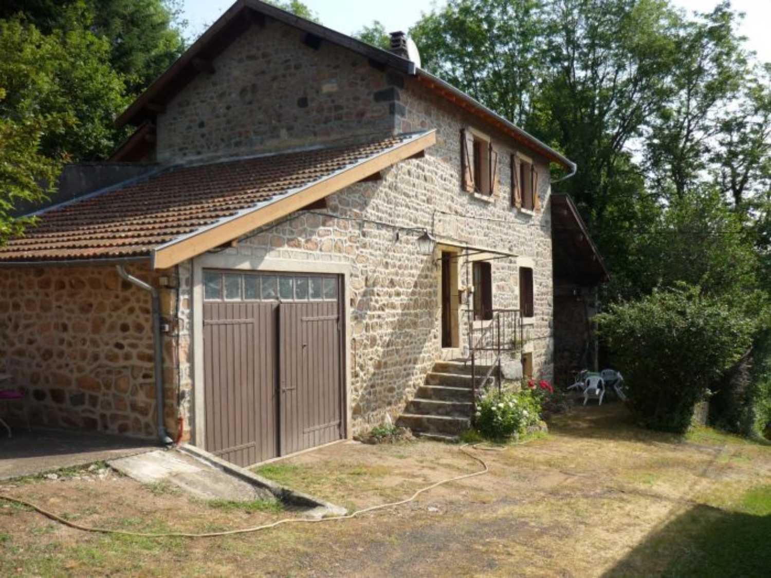 Poule-lès-Écharmeaux Rhône maison photo 4243699