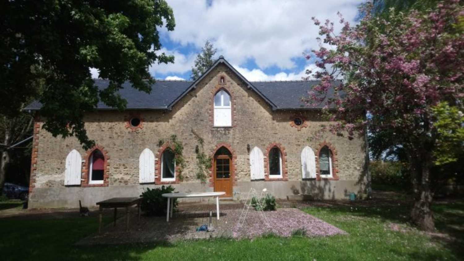 Cossé-le-Vivien Mayenne huis foto 4250402