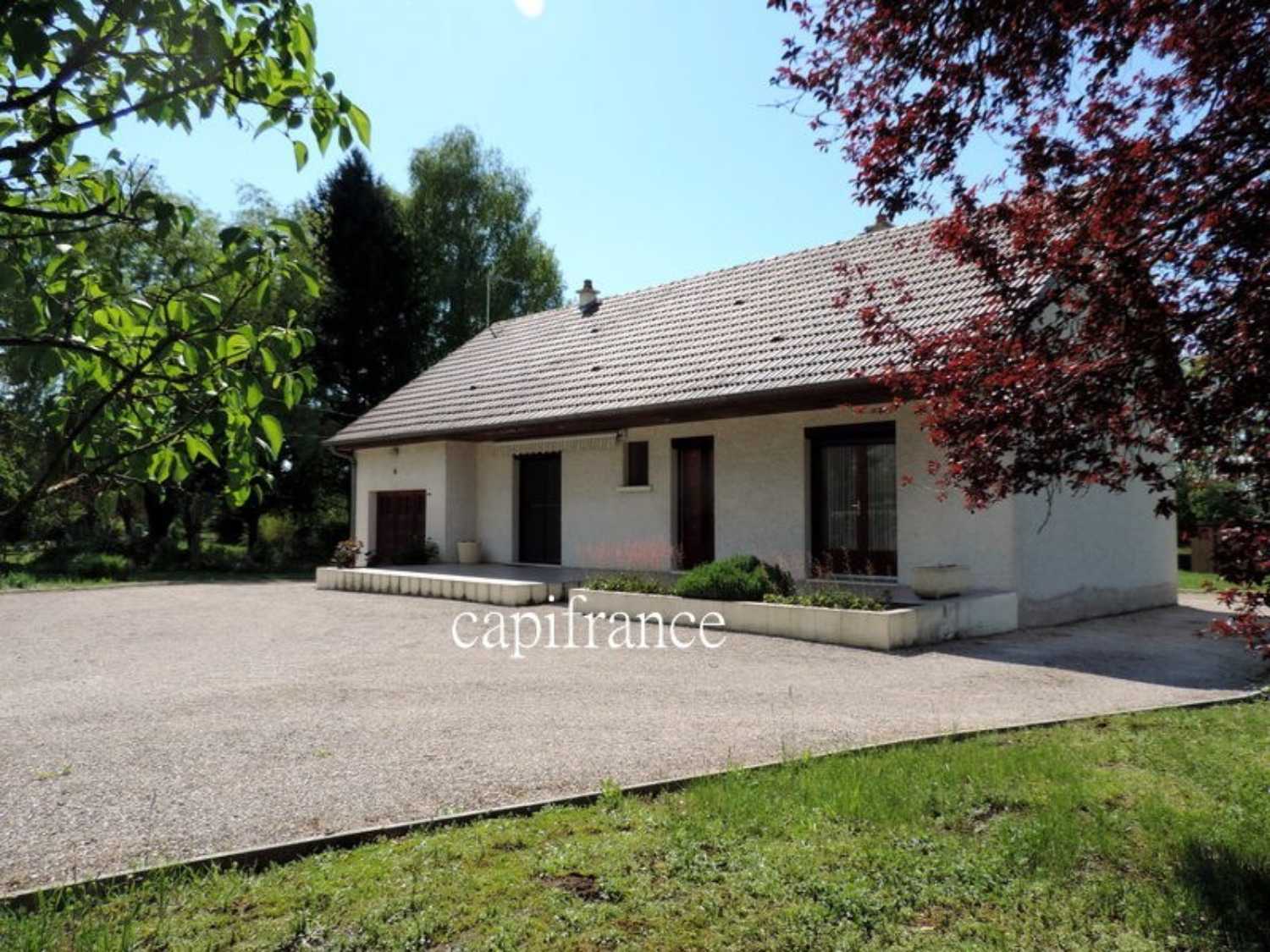 Tavaux Jura maison de village photo 4257334