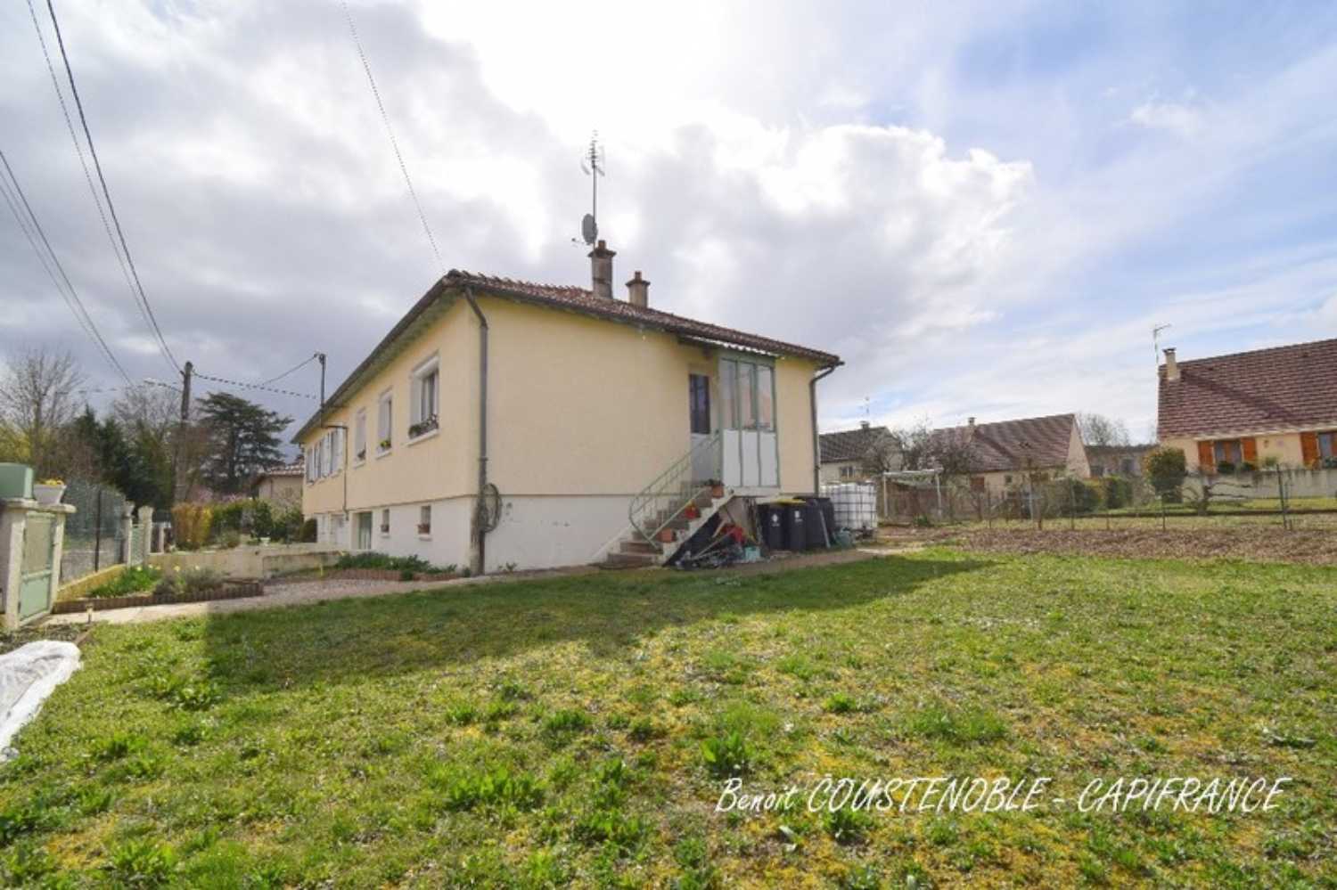 Vincelles Yonne Haus Bild 4249043