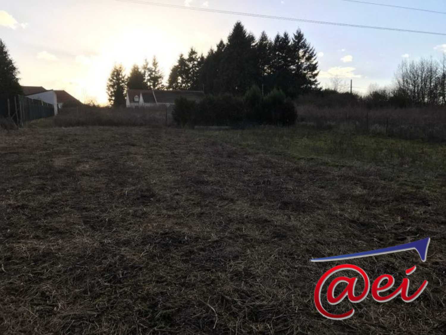 Gien Loiret terrain picture 4250676