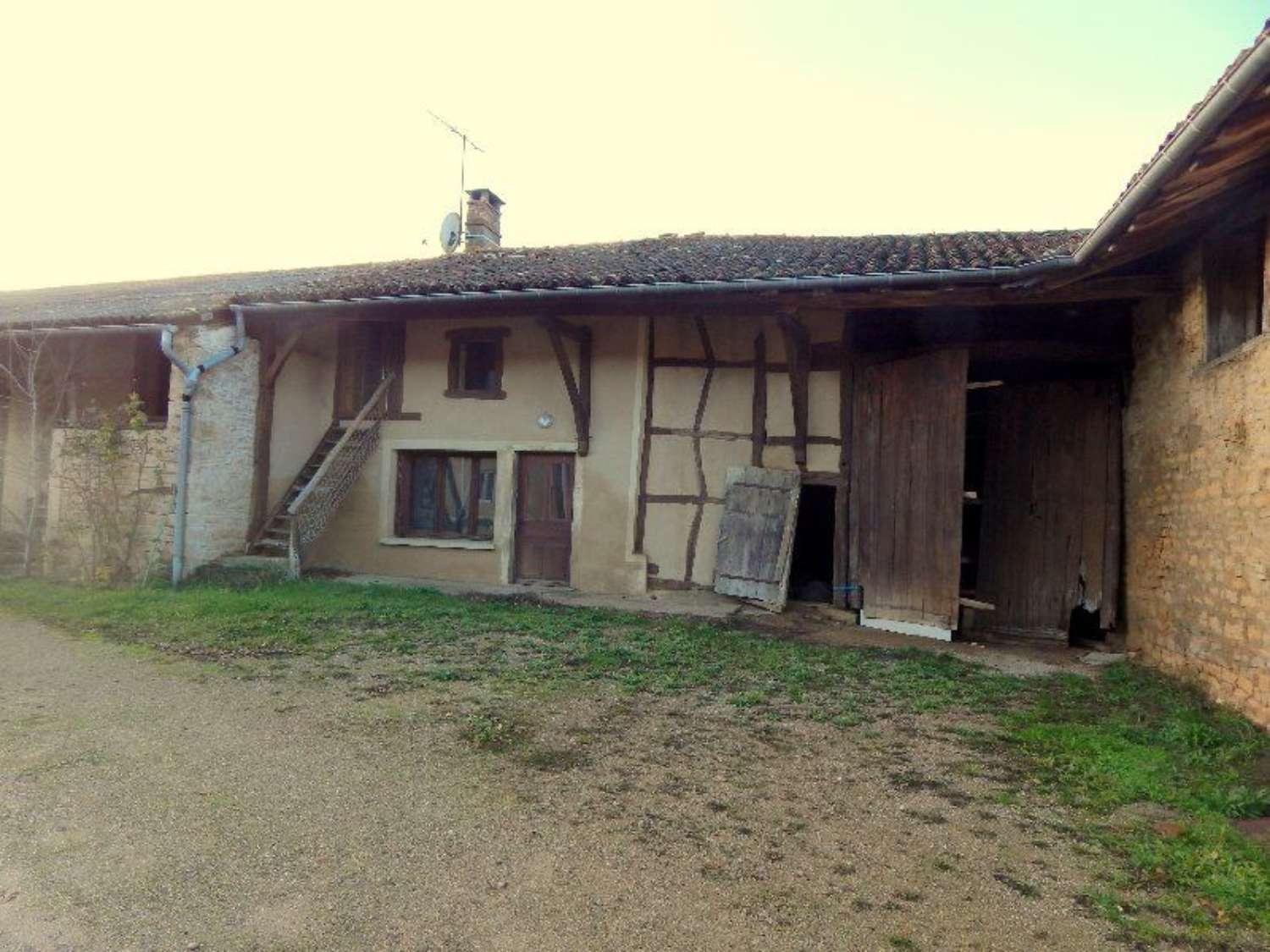 Pont-de-Vaux Ain huis foto 4282018
