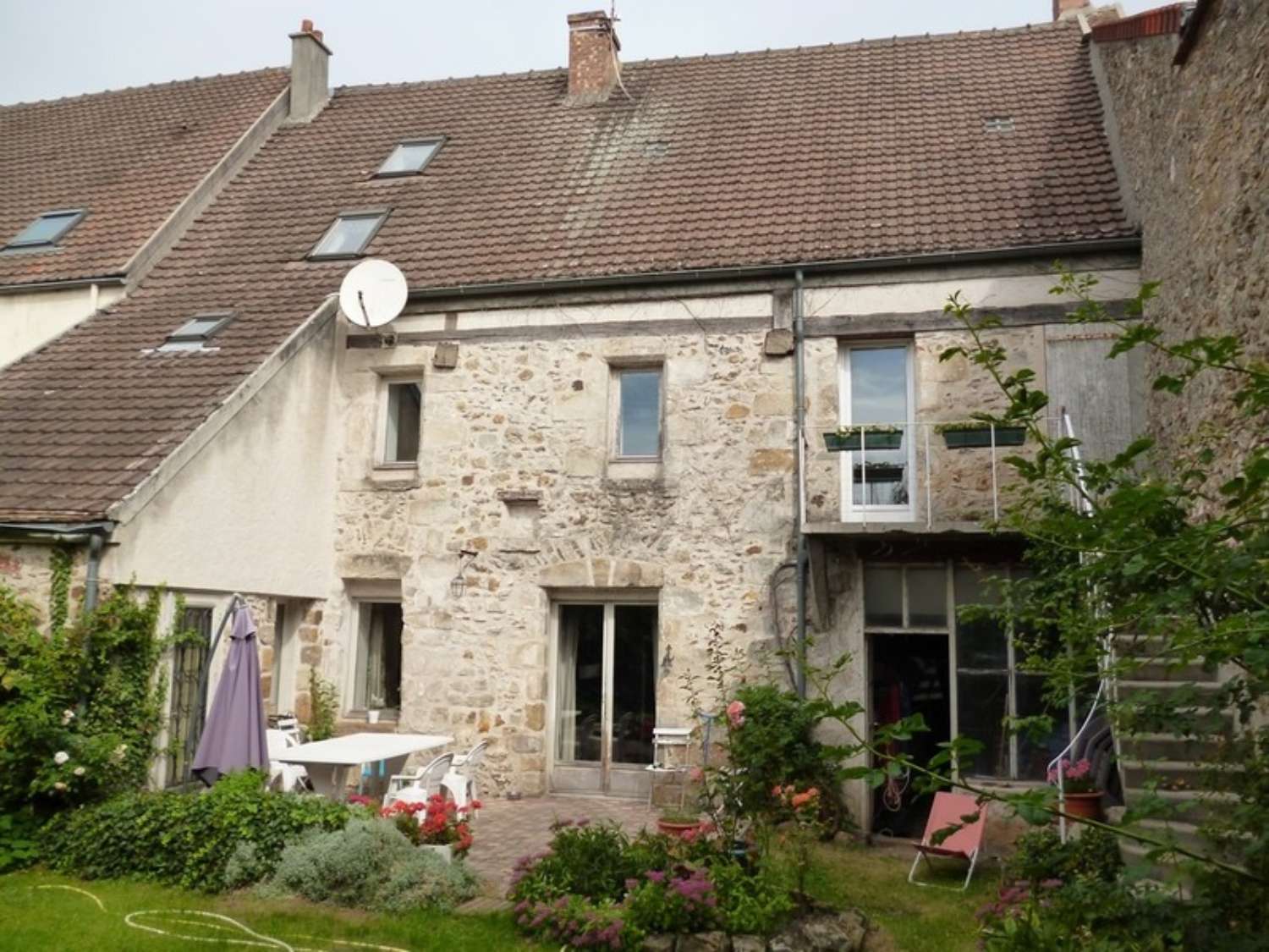 Nangis Seine-et-Marne Stadthaus Bild 4327195