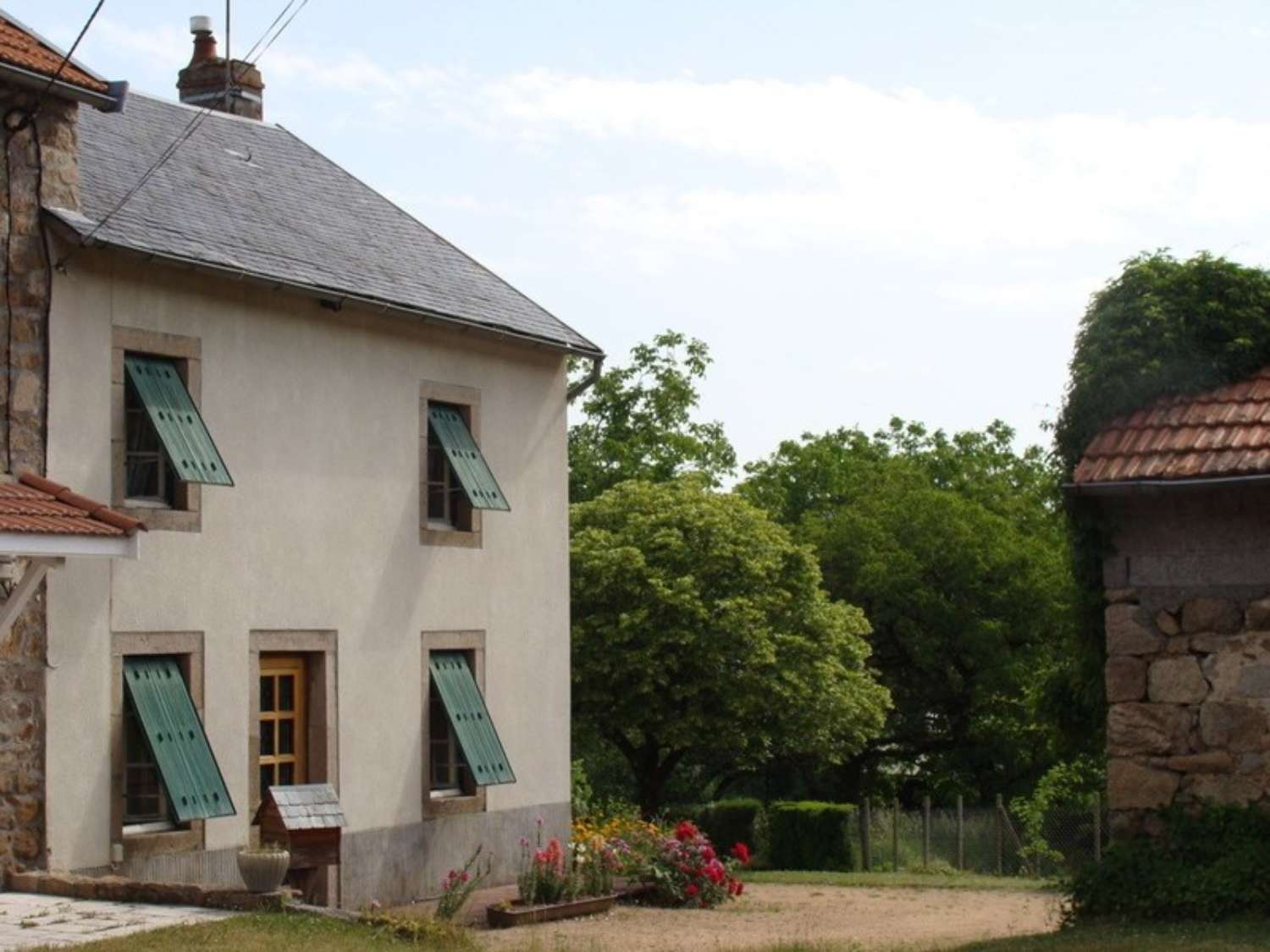 Châtel-Montagne Allier boerderij foto 4305189