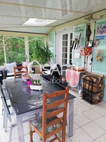 Domats Yonne Haus Bild 4663423