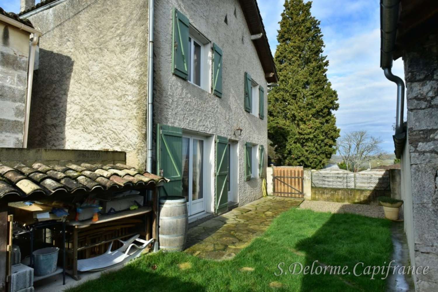 for sale village house Montcuq Midi-Pyrénées 1