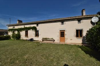 Parthenay Deux-Sèvres ferme photo 4690389