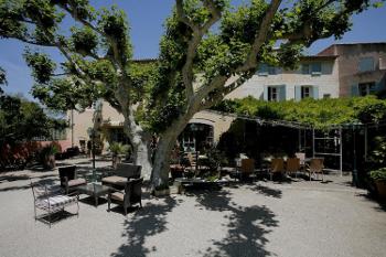 Avignon Vaucluse hotel restaurant picture 4699576