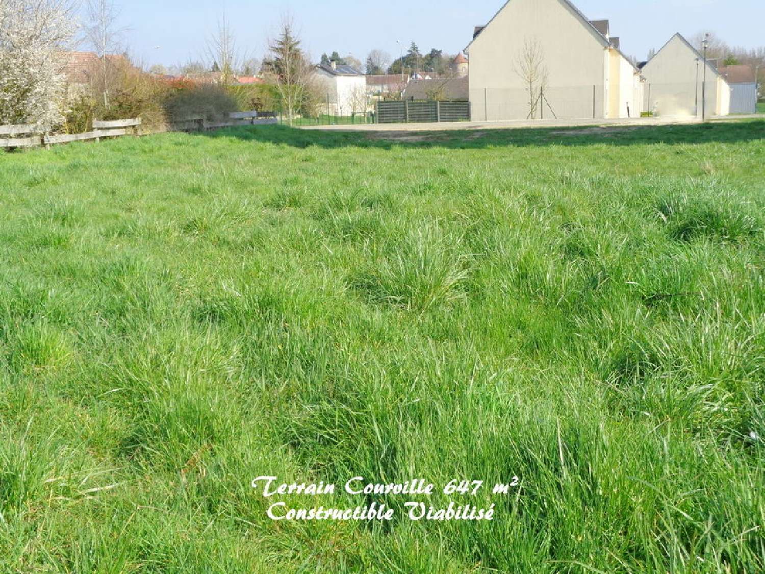 for sale terrain Courville-sur-Eure Centre 1